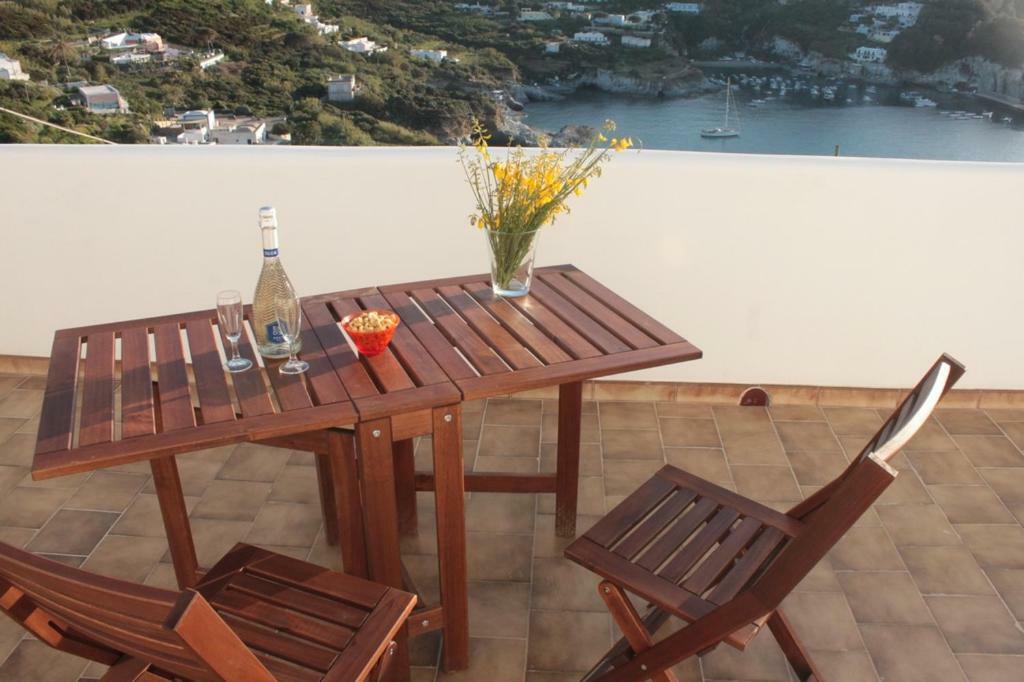 Le Case Dei Pescatori - Residence Il Tramonto Ponza Exterior foto
